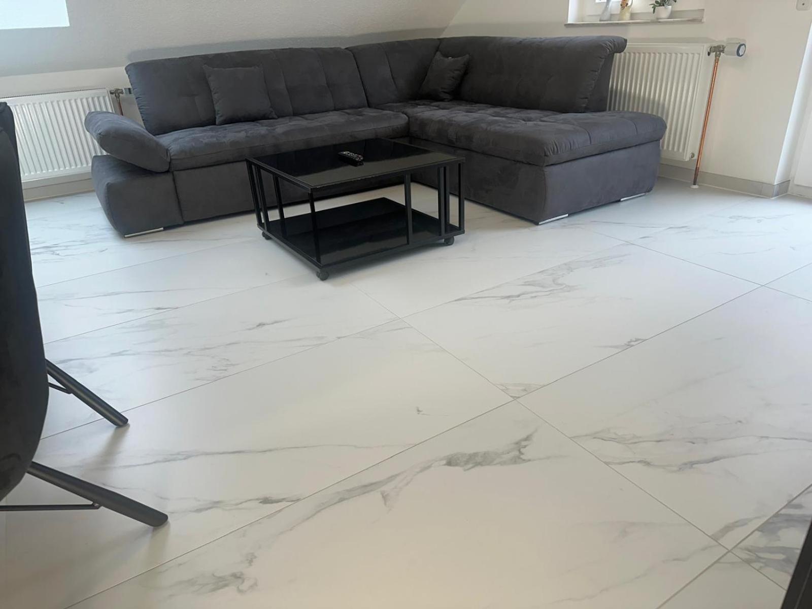 Flexible, Schoene Und Gut Aussehende Feriensuite Reutlingen Extérieur photo