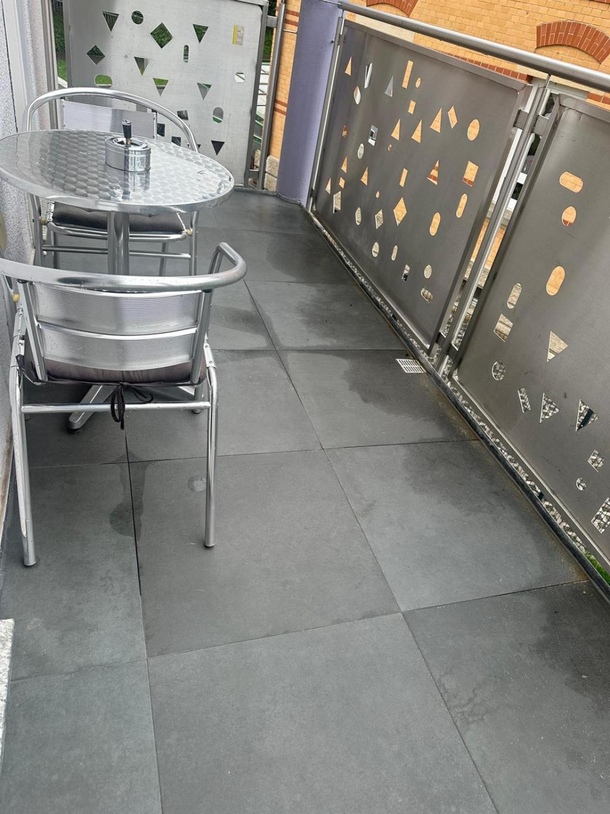 Flexible, Schoene Und Gut Aussehende Feriensuite Reutlingen Extérieur photo